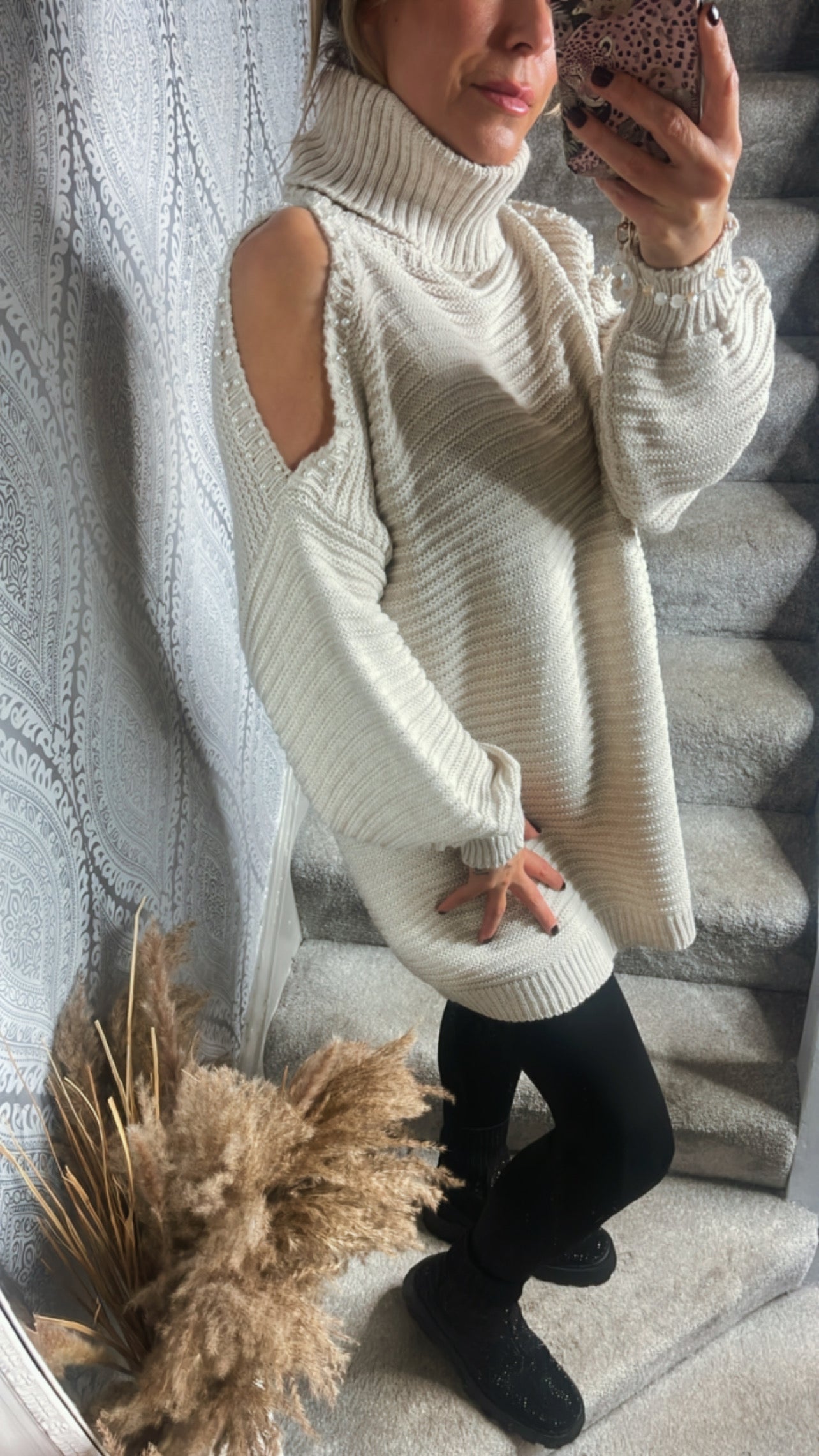 Cold shoulder jumper