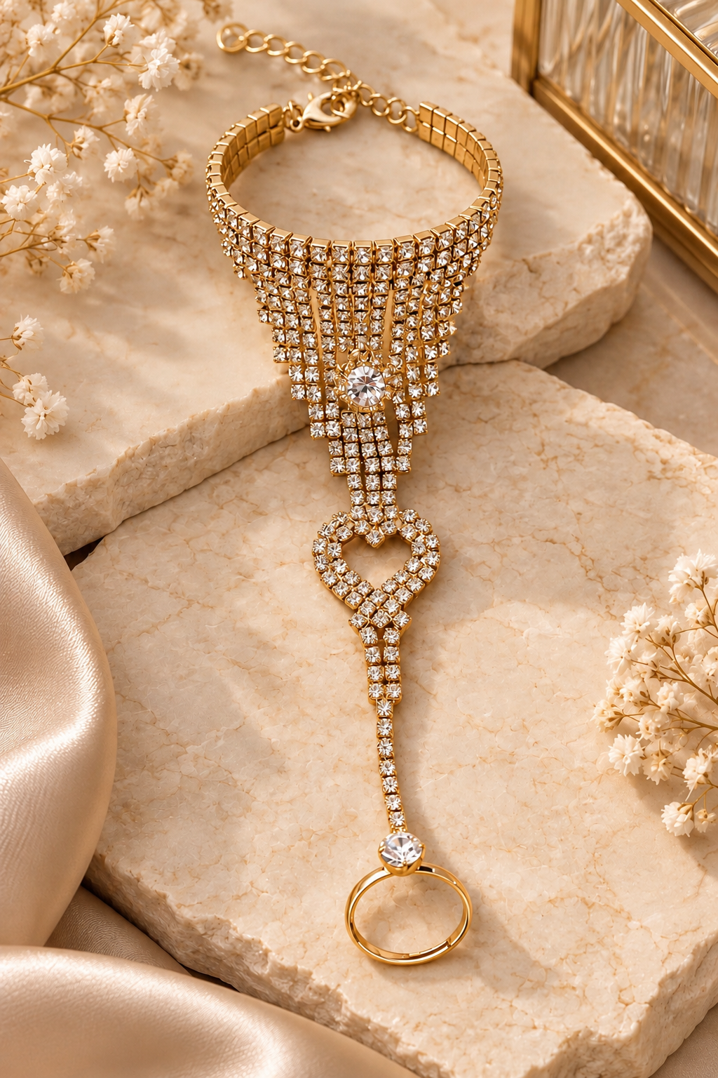 Crystal heart hand chain